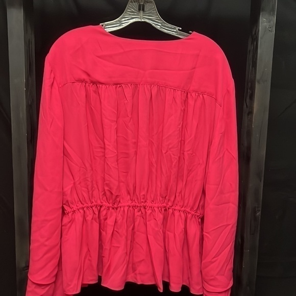 New York & Co- Hot Pink Drapey Polyester With Bell Sleeves - Picture 2 of 6